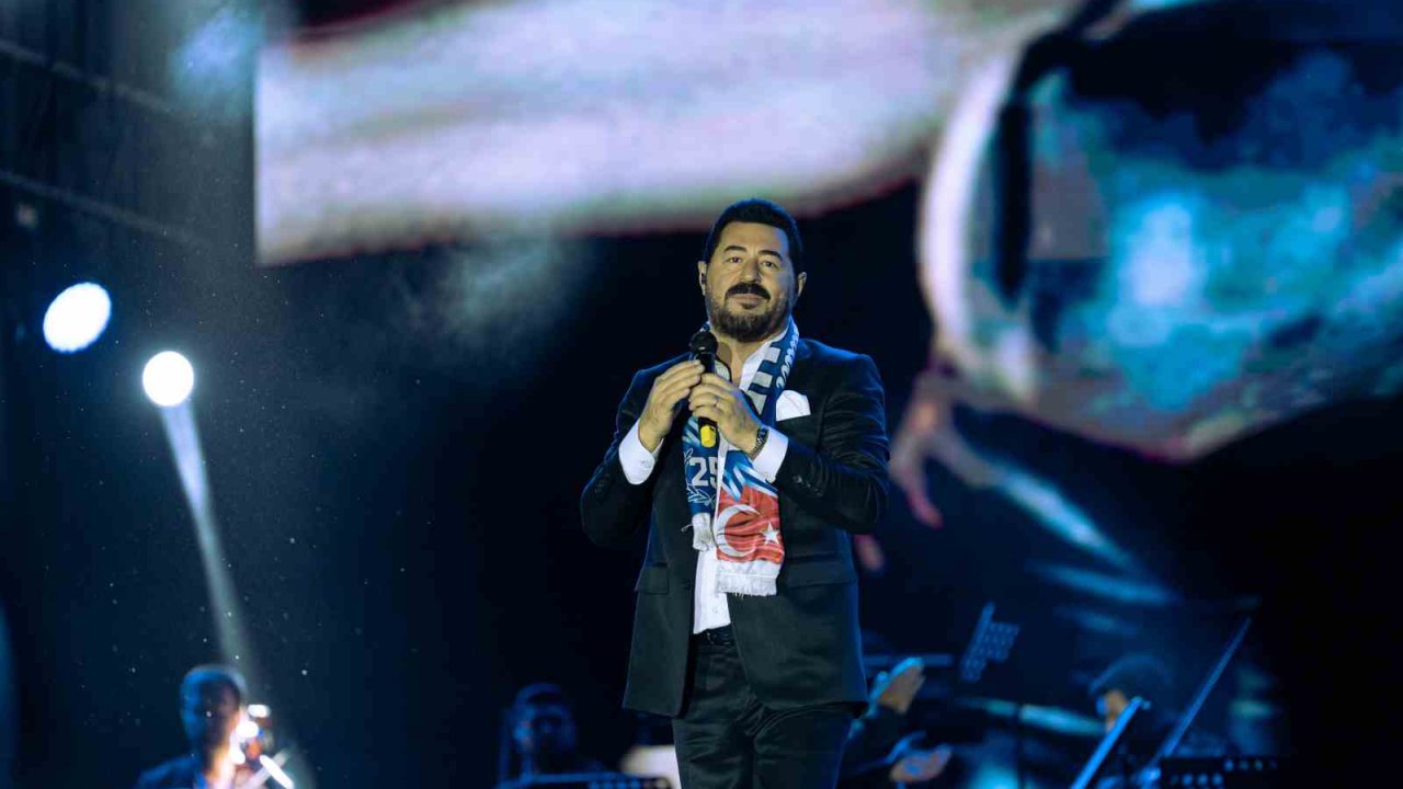 Erzurum’da Serkan Kaya konserine yoğun ilgi