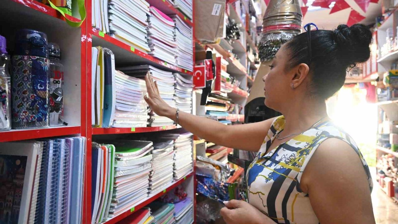 Kırtasiyeciler büyük marketlerden ve alışveriş mağazalarından şikayetçi