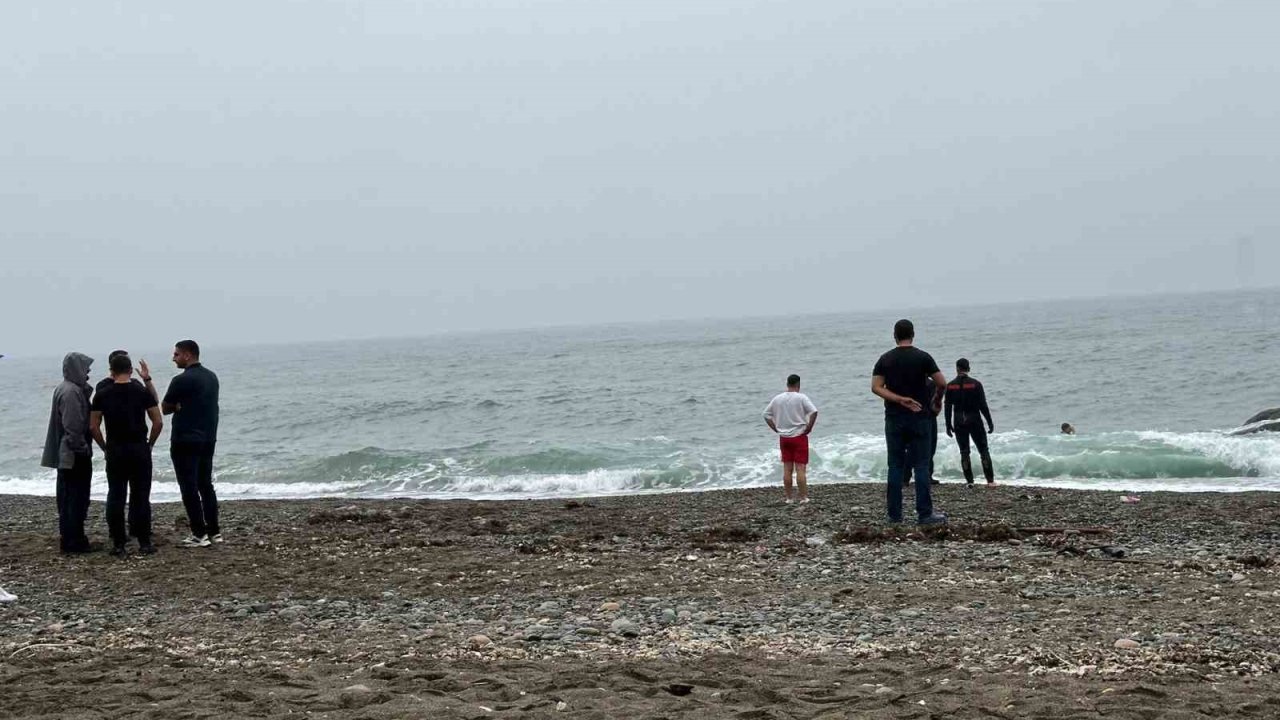 13 yaşındaki çocuk denizde kayboldu