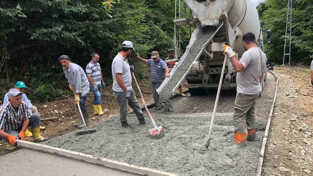 Sinop’ta köylüler kendi yollarını yaptı: "Artık yeter dedik ve yola çıktık"
