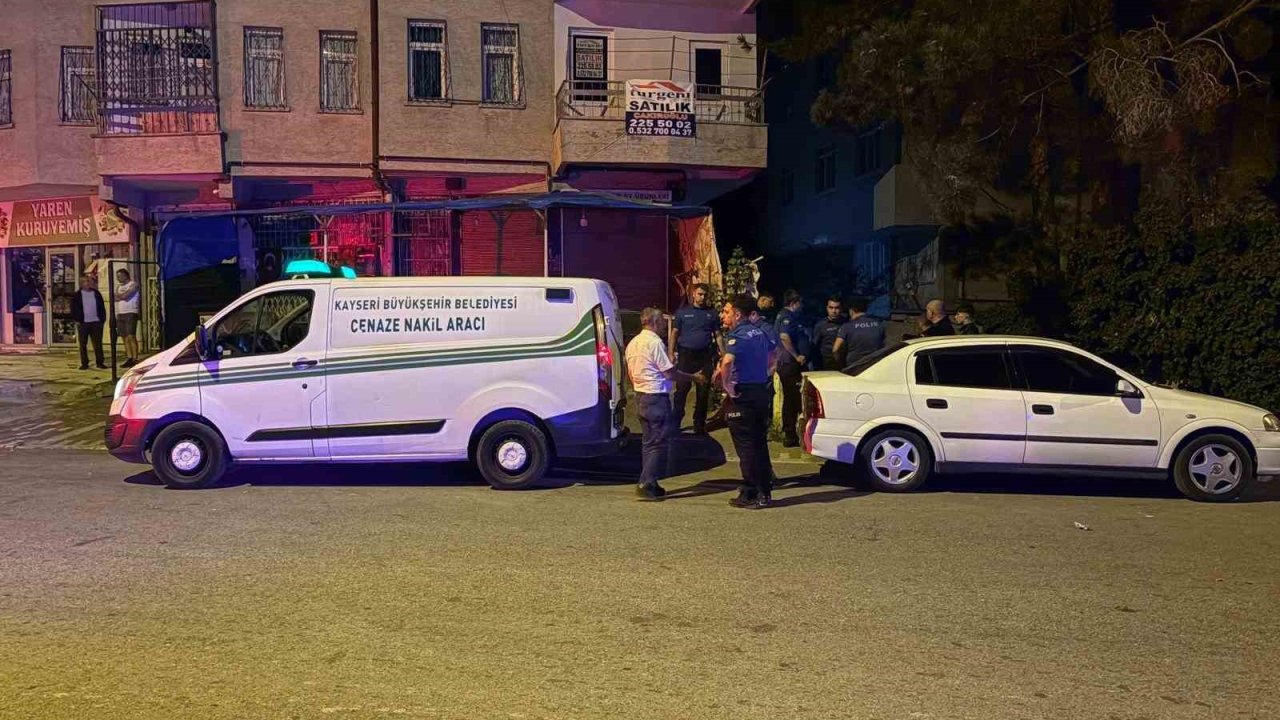 Eşi tarafından terk edilen genç adam yaşamına son verdi