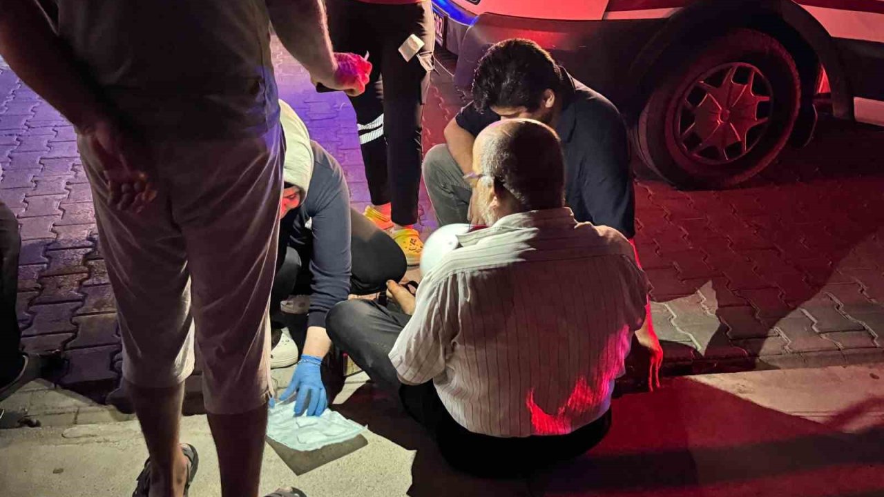 Otomobil ile çarpışan motosikletli yaralandı