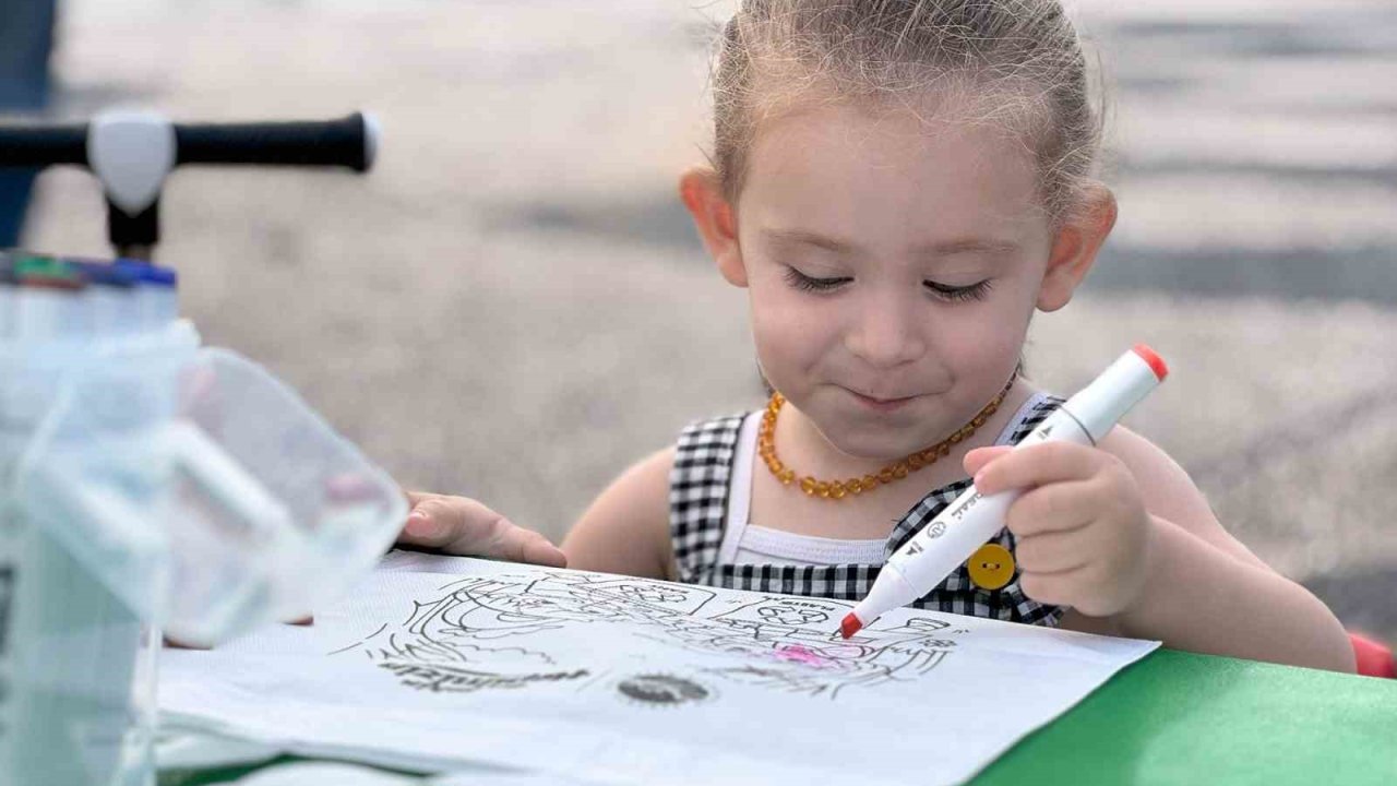 Gezgin Çocuk Atölyesi 11 ilçede 12 bin çocuğa ulaştı