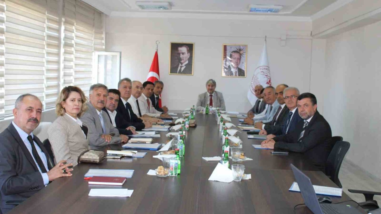 Kütahya’da 2025-2026 eğitim öğretim yılı hazırlıkları değerlendirildi
