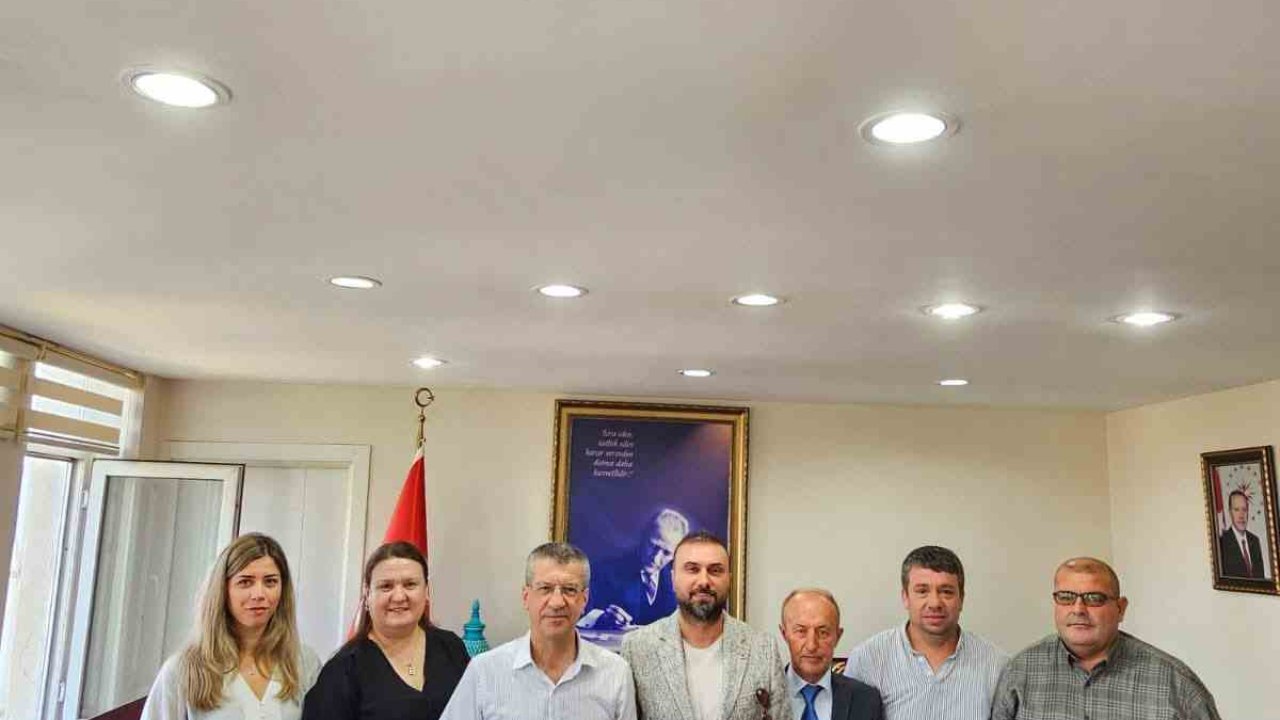 Kaymakam Orhan başarılı personeli ödüllendirdi