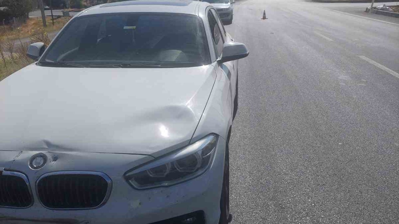 Motosiklet ile otomobil kavşakta çarpıştı: 1 yaralı