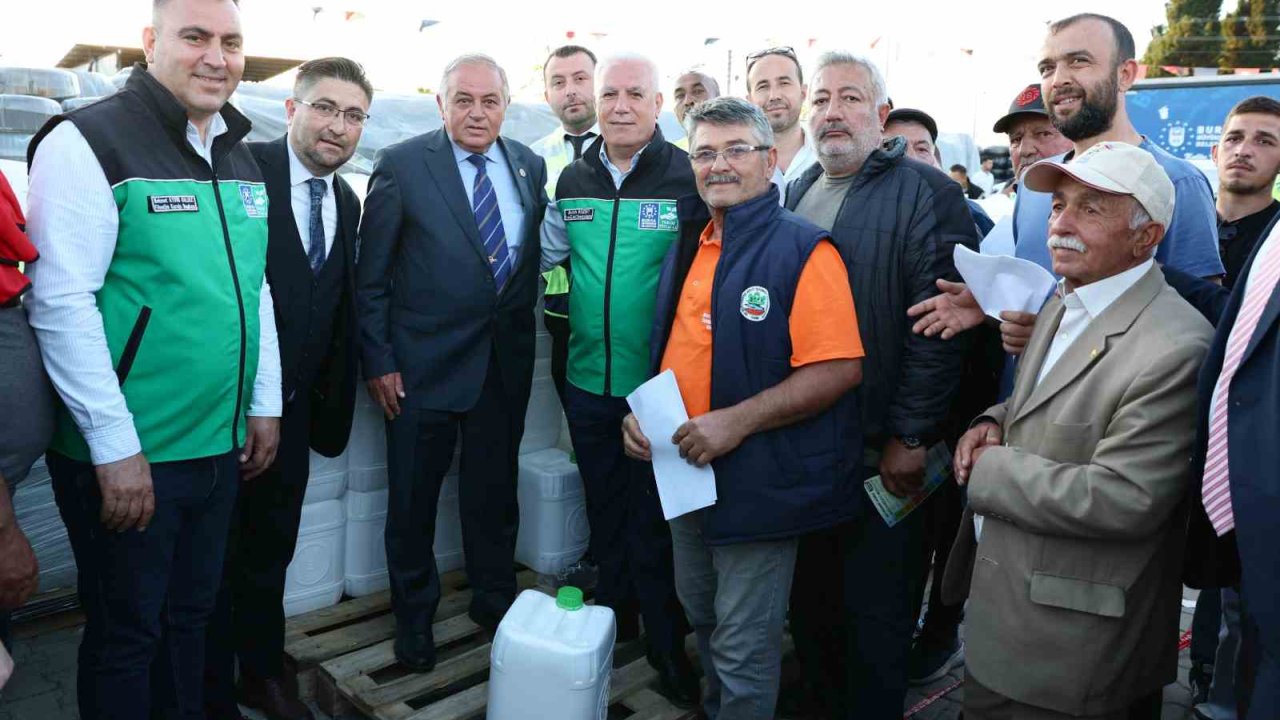 Bursa Büyükşehir’in "sıvı gübresi" çiftçiden tam not aldı