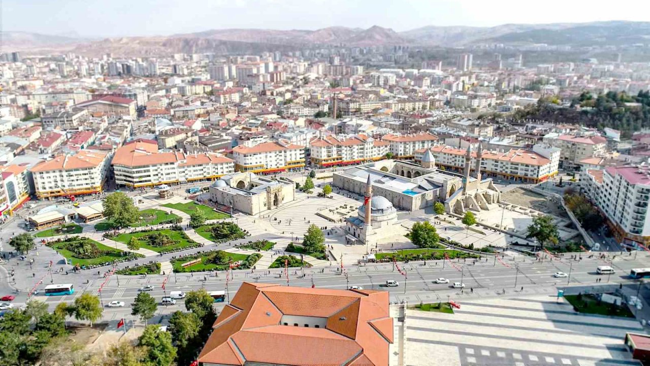 Sivas’ta yapı ruhsatı verilen daire sayısı arttı