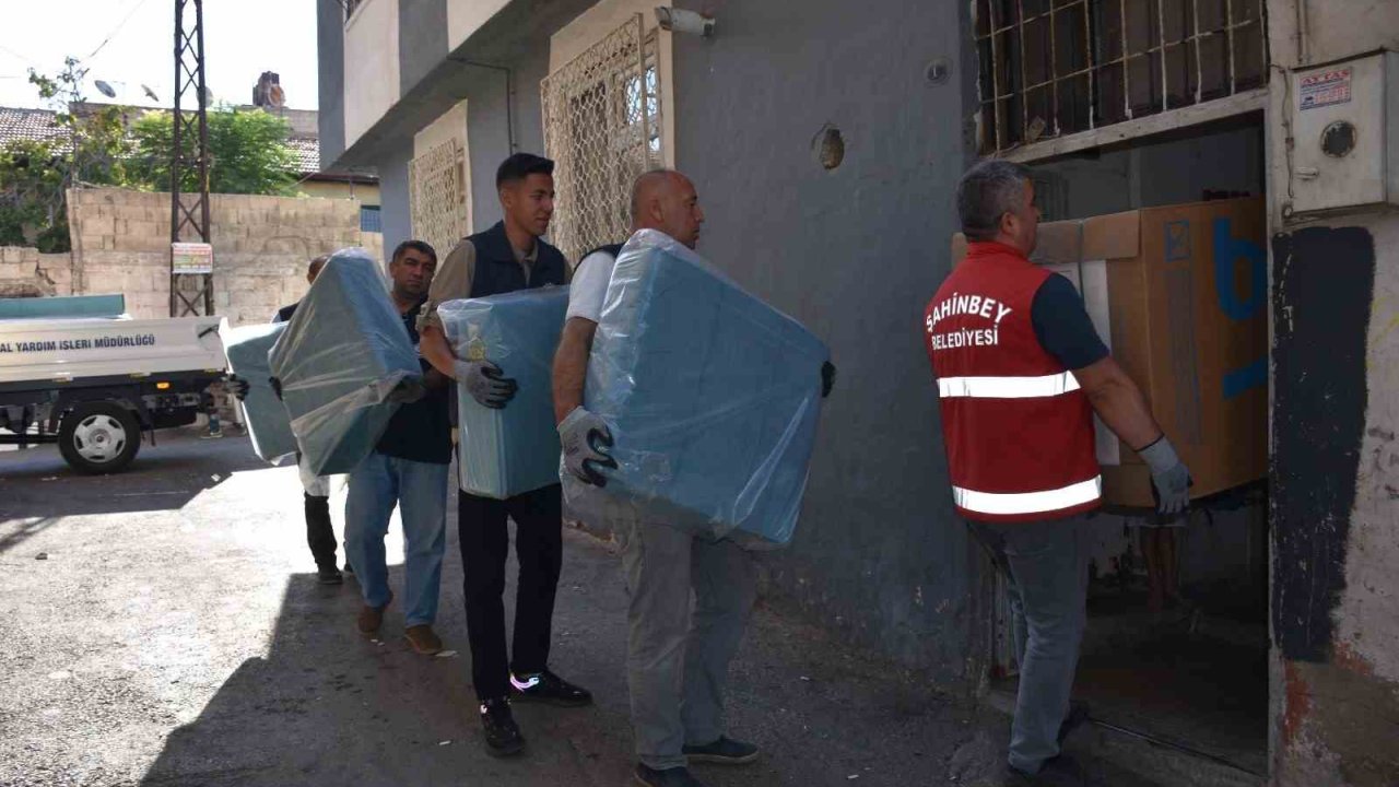 Şahinbey Belediyesi’nden ihtiyaç sahibi aileye destek