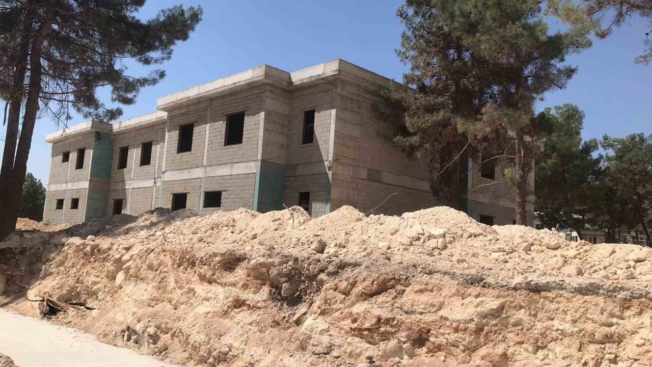 Gaziantep Büyükşehir, Türkiye’nin en büyük ve kapsamlı alzaymır merkezini hizmete alıyor