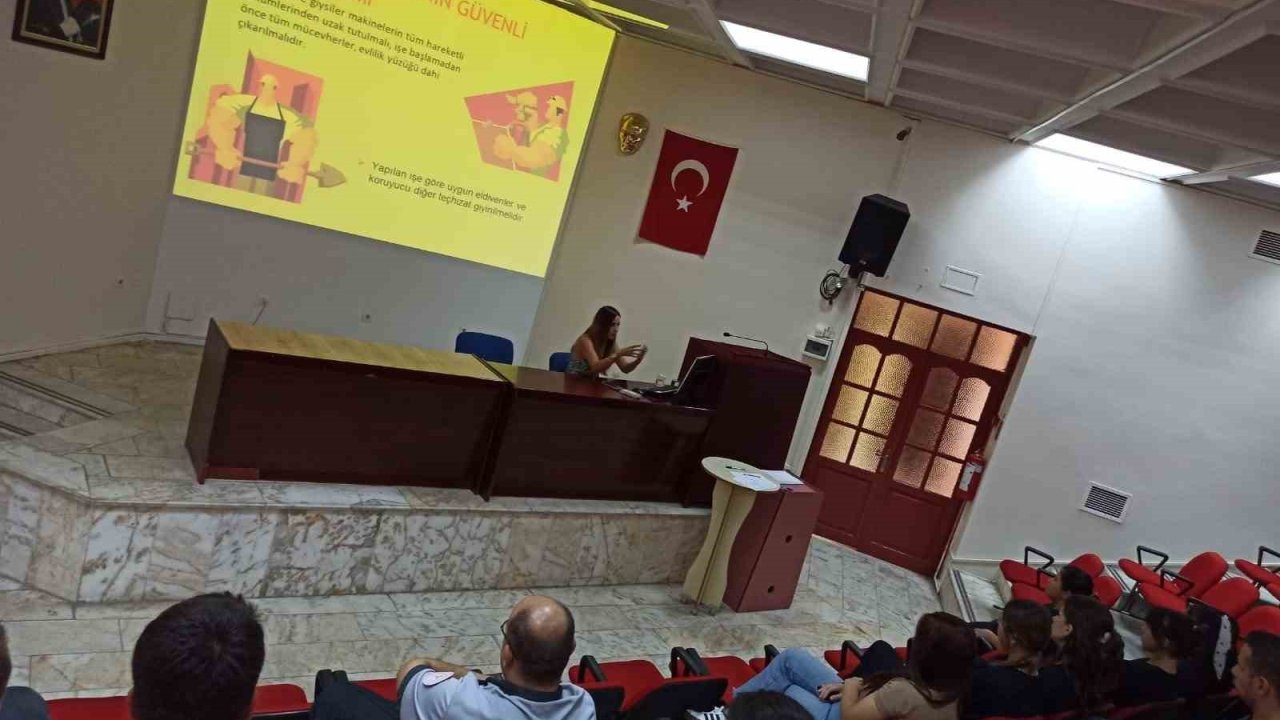 Aydın Devlet Hastanesi’nde yeni personele iş sağlığı ve güvenliği eğitimi