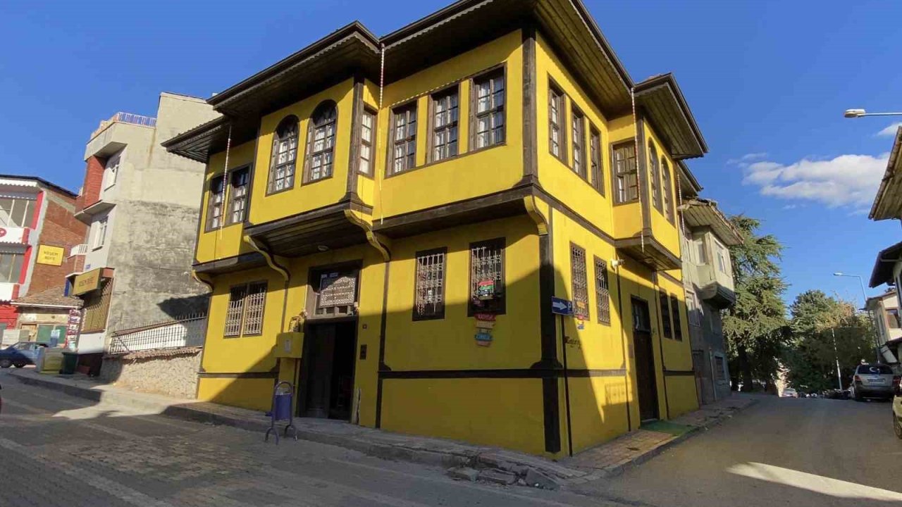 Tokat’ta tarihi konak kadınlar kıraathanesine dönüştü