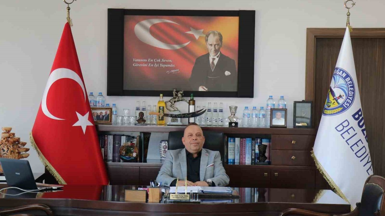 Başkan Özel, 30 Ağustos Zafer Bayramı’nı kutladı