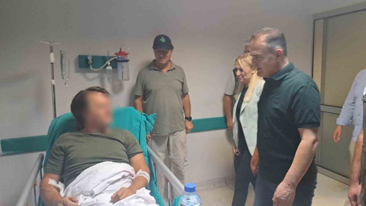 Vali Akbıyık yaralı pilotu ziyaret etti