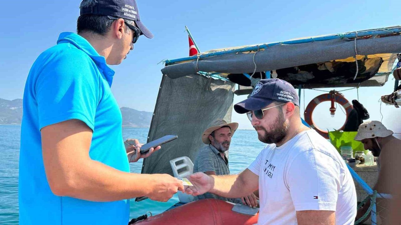 Söke’de balıkçılar hem denetlendi hem de bilgilendirildi