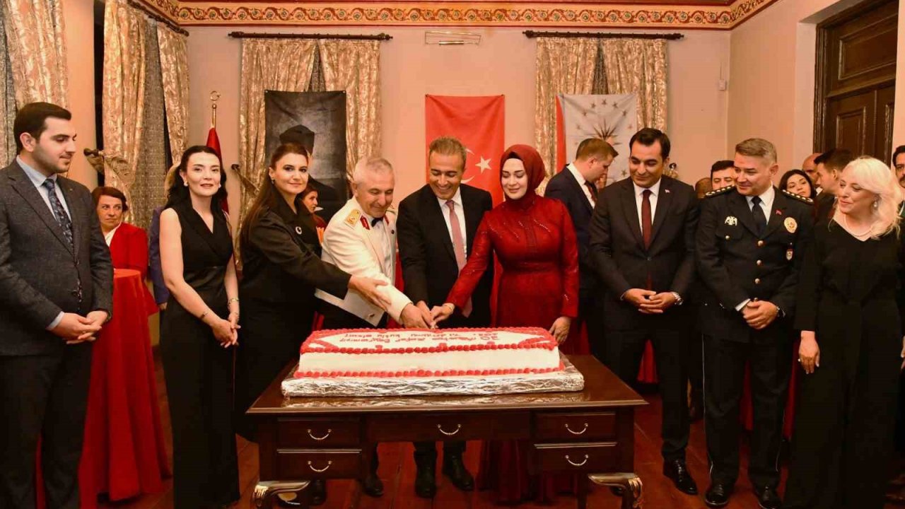 Ardahan Valiliği’nden 30 Ağustos Zafer Bayramı resepsiyonu