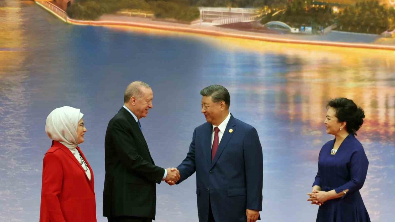 Cumhurbaşkanı Erdoğan, ŞİÖ Zirvesi’nde akşam yemeğine katıldı