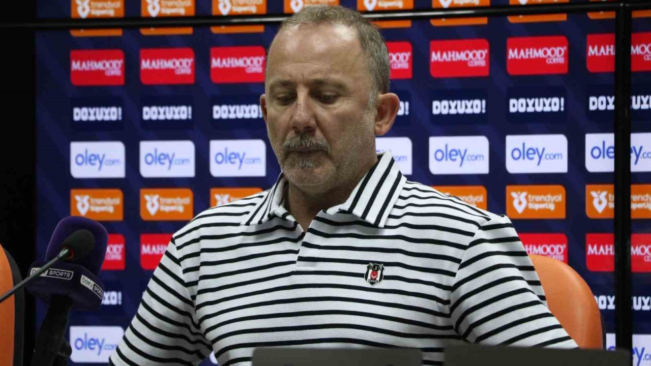 Sergen Yalçın: "Umarım en kısa sürede toparlanıp hak ettiğimiz pozisyona gelebiliriz"