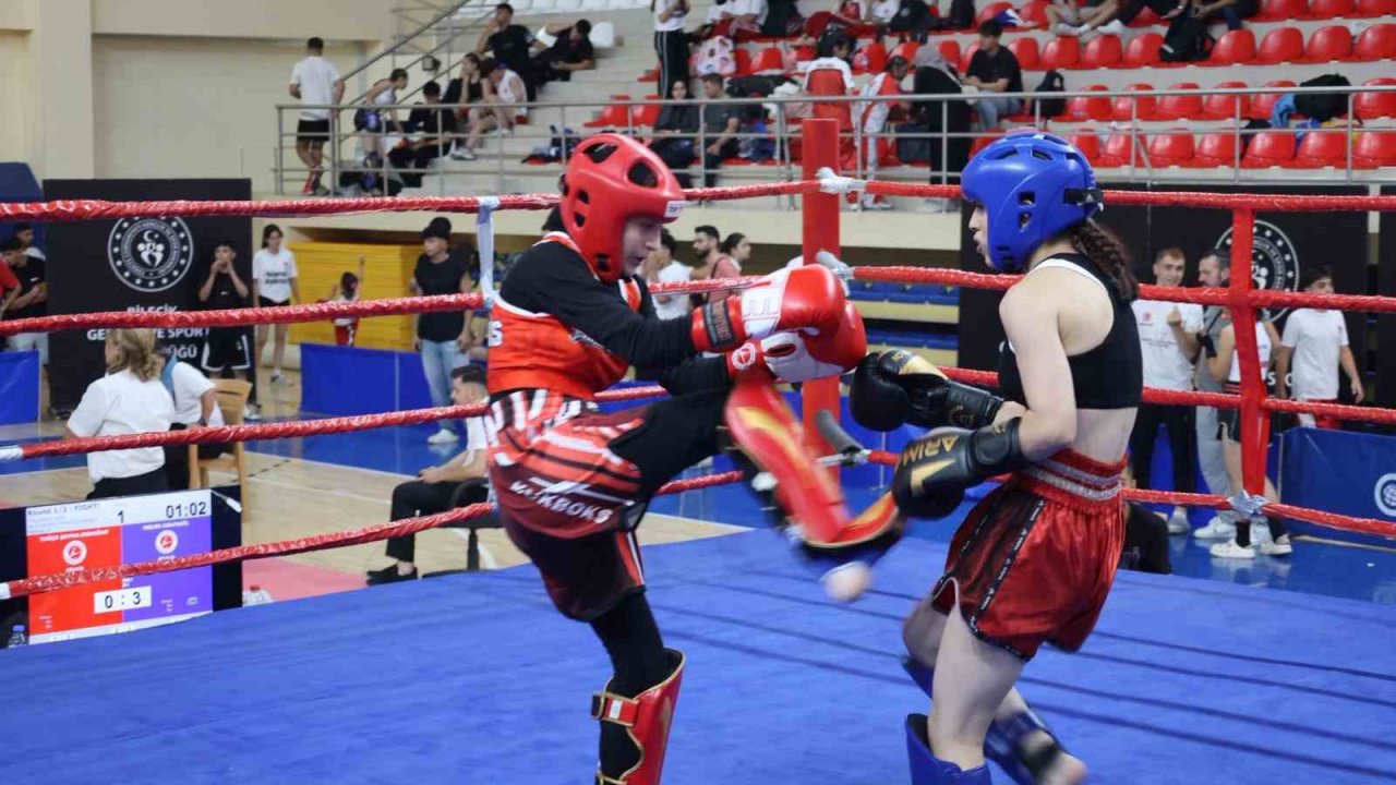 Bilecik’te Kick Boks şampiyonası başladı