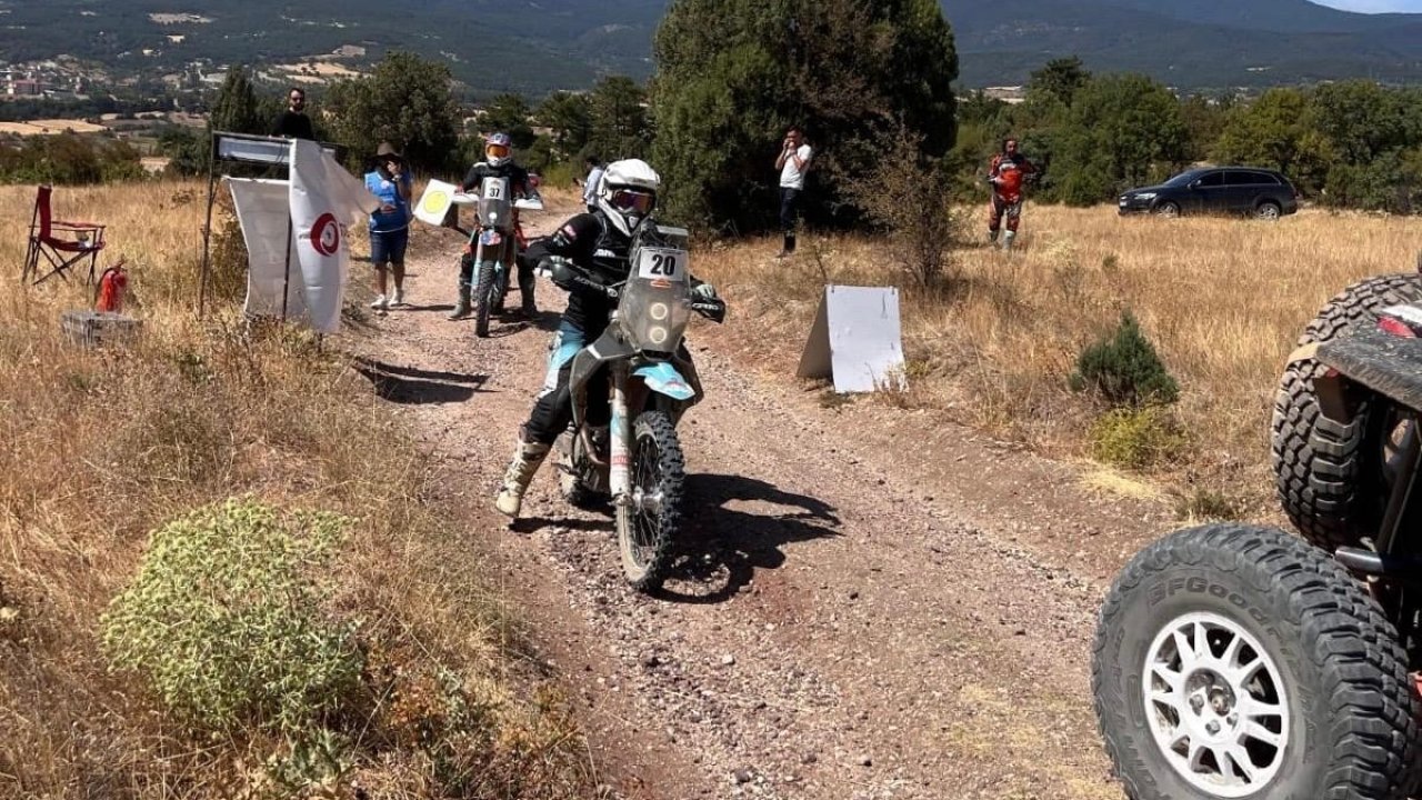 TransAnatolia rally raid yarışının Domaniç etabı tamamlandı