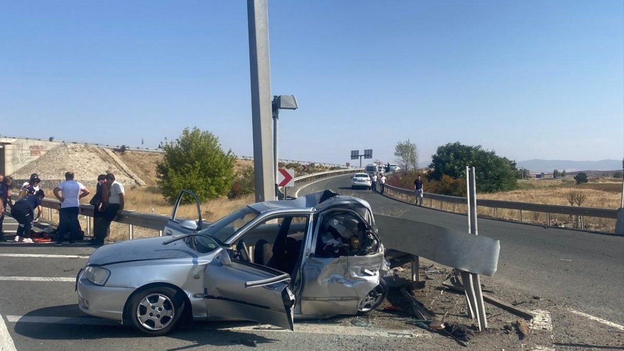 Trafik kazasında ağır yaralanmıştı, 25 yaşındaki genç hastanede hayatını kaybetti