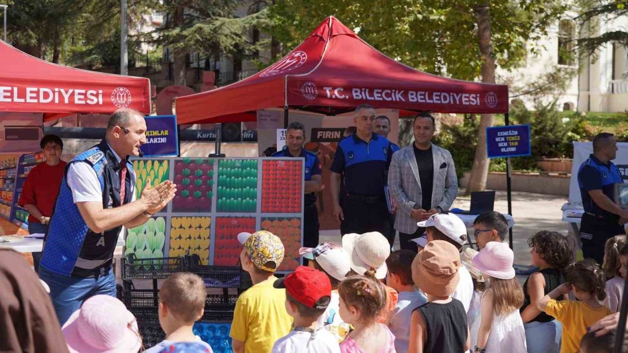 Zabıtadan çocuklara eğlenceli sunum