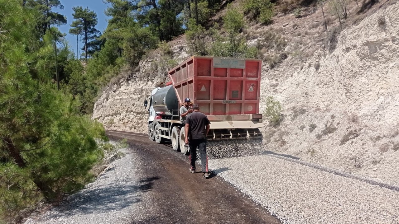 Çameli Belediyesi üst yapı yenileme çalışmalarını hız kesmeden sürdürüyor