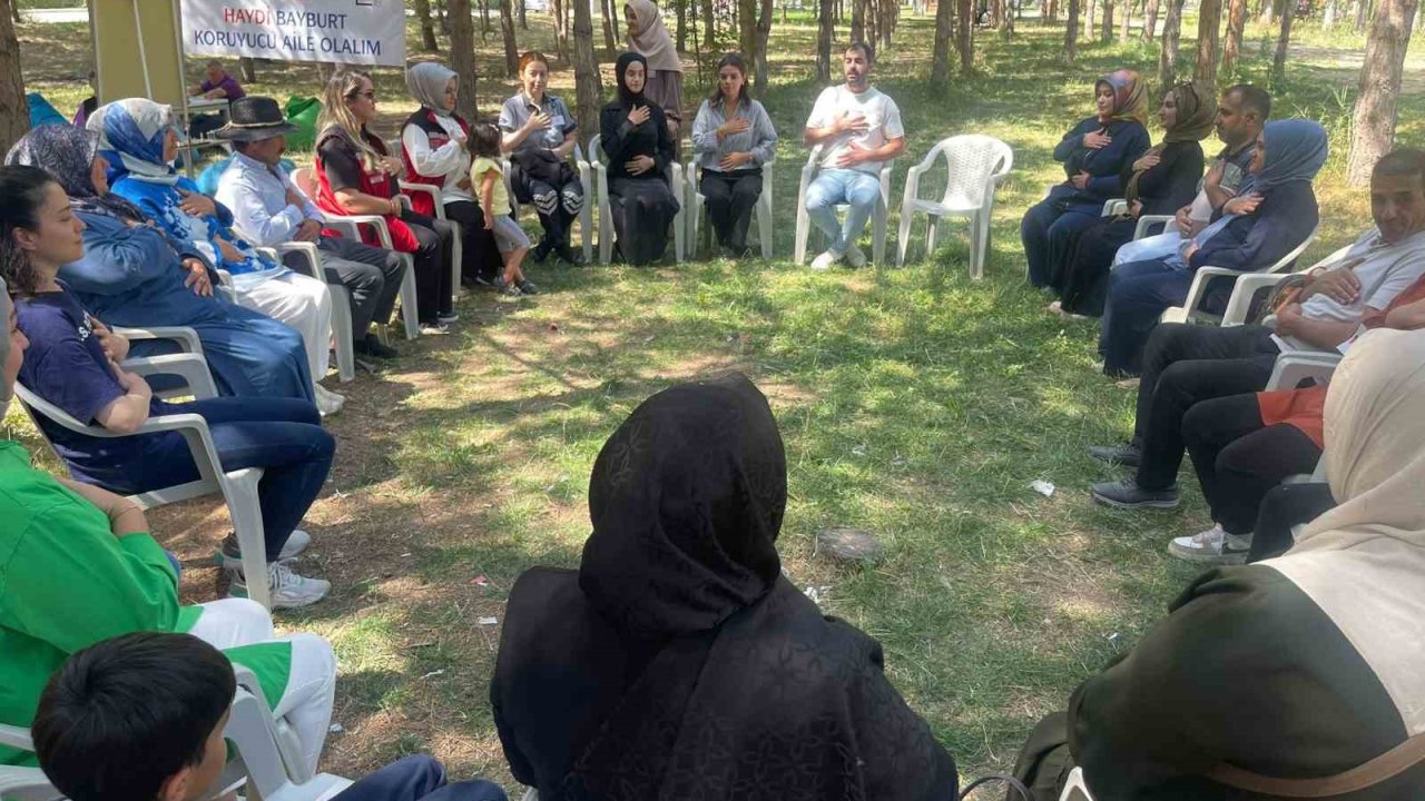 Bayburt’ta düzenlenen ’Dijital Detoks Kampı’ ile doğada vakit geçirildi