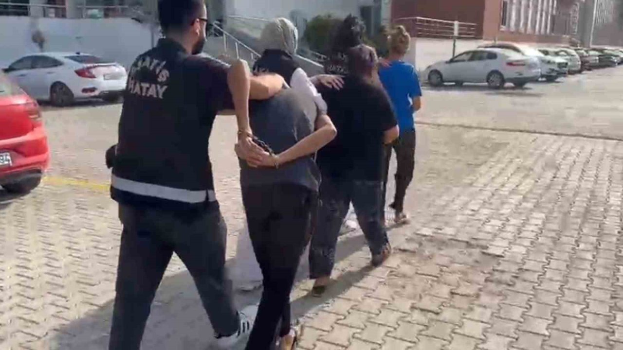 İstanbul’da hırsızlık suçundan aranan şahıslar Hatay’da yakalandı