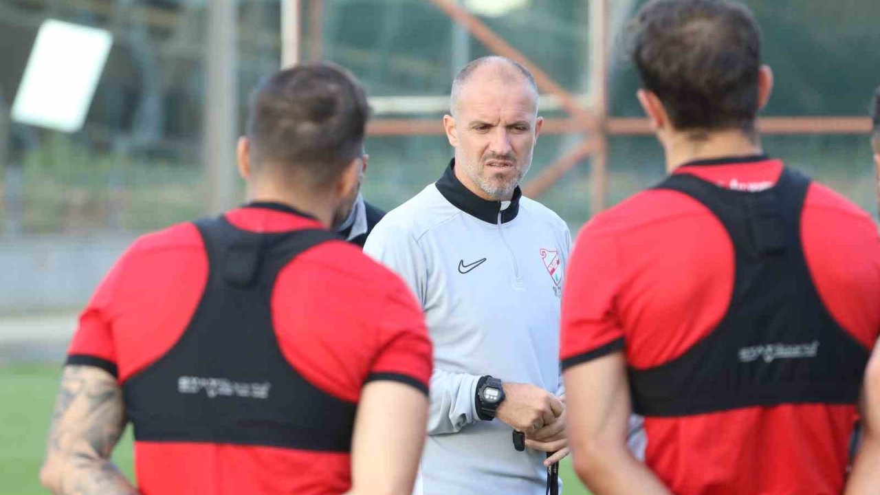 Mustafa Er: "En az 3-4 oyuncuyu aramıza katmak istiyoruz"