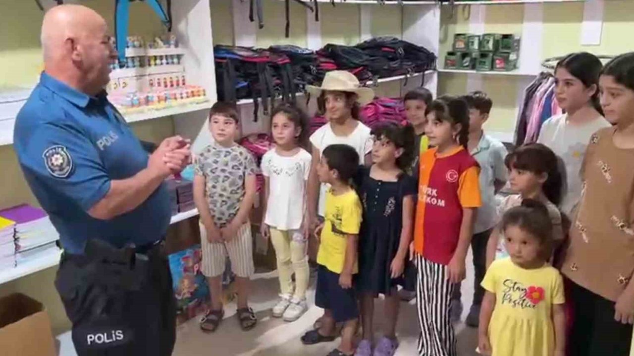 Polis memurunun ’Askıda Kırtasiye’ projesi binlerce çocuğa umut oldu