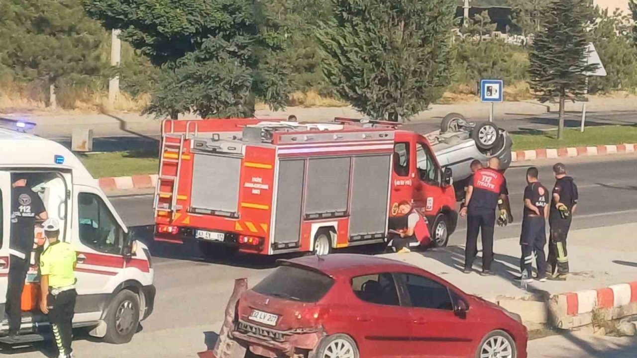 Tavşanlı’da trafik kazası, 2 yaralı