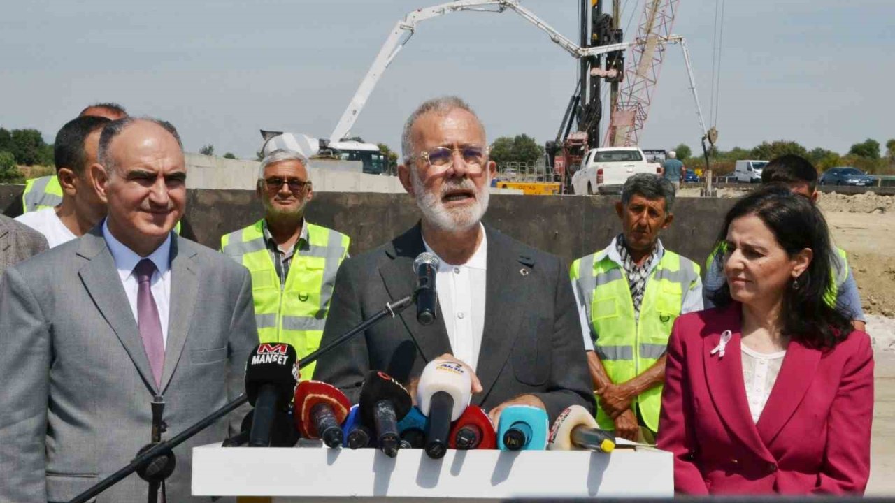 Gediz Köprülü Kavşağı’nda çalışmalar hızla sürüyor