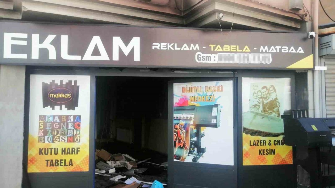 Simav’da iş yerinde çıkan yangın büyümeden söndürüldü