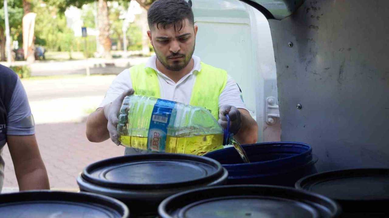 Konyaaltı’nda atık yağlar geri dönüştürülüyor