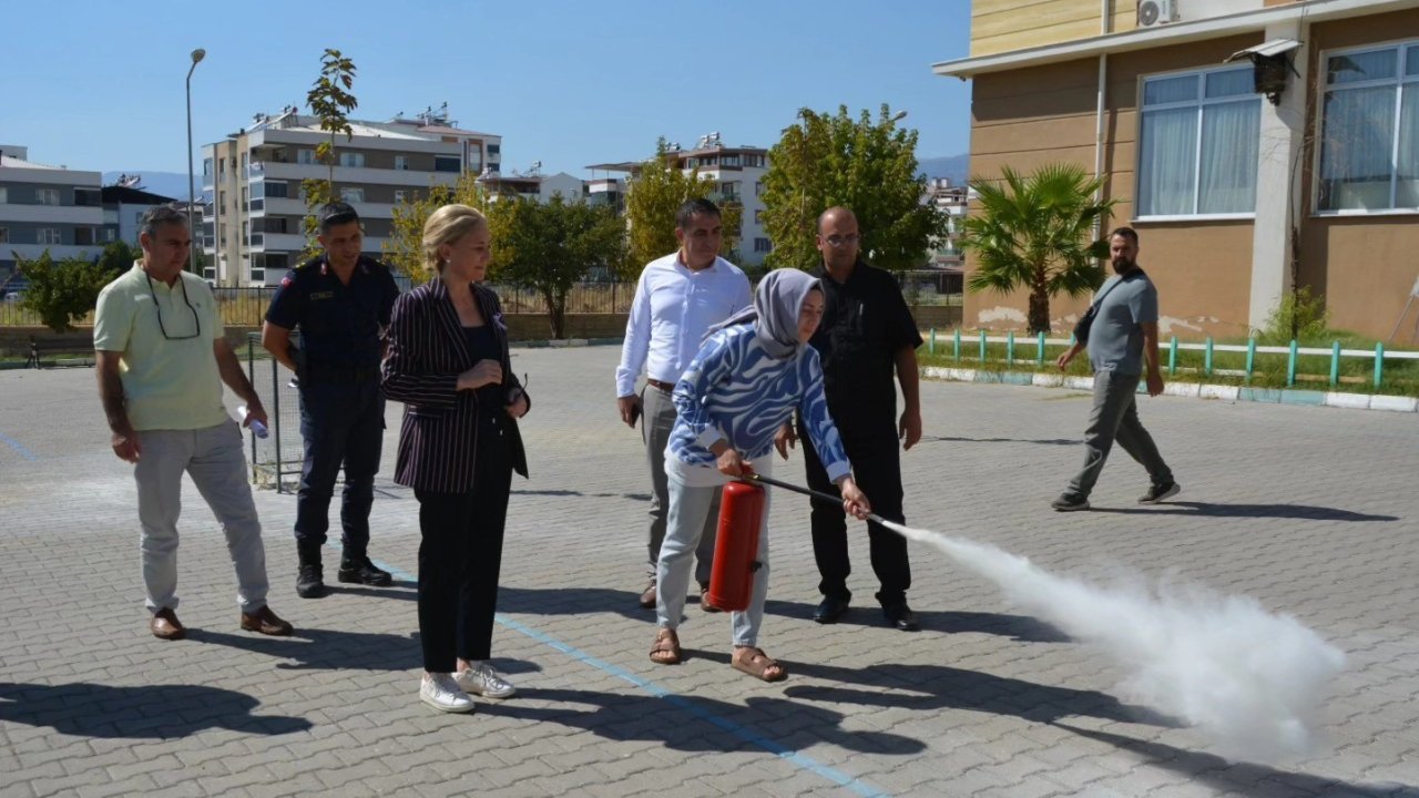 Okul aşçılarına yangın farkındalık eğitimi verildi