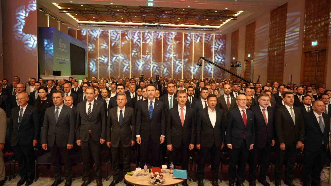 Bakan Bayraktar: "Geçtiğimiz temmuz ayı, tüketim rekorları ayı oldu"