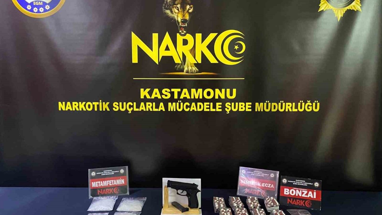 Kastamonu’da yüklü miktarda uyuşturucuyla yakalanan sanıkların yargılanmasına devam edildi