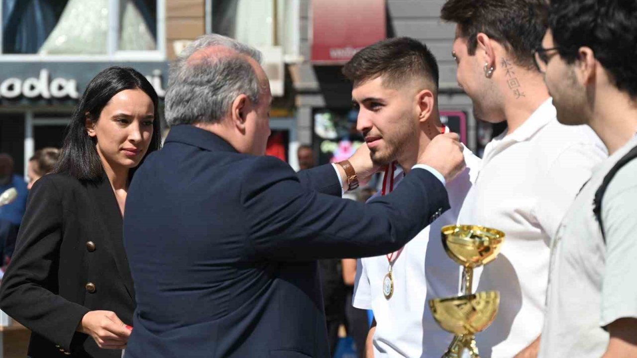 Bozüyük’ün Düşman İşgalinden Kurtuluşunun 103’üncü Yıl Dönümü coşkuyla kutlandı