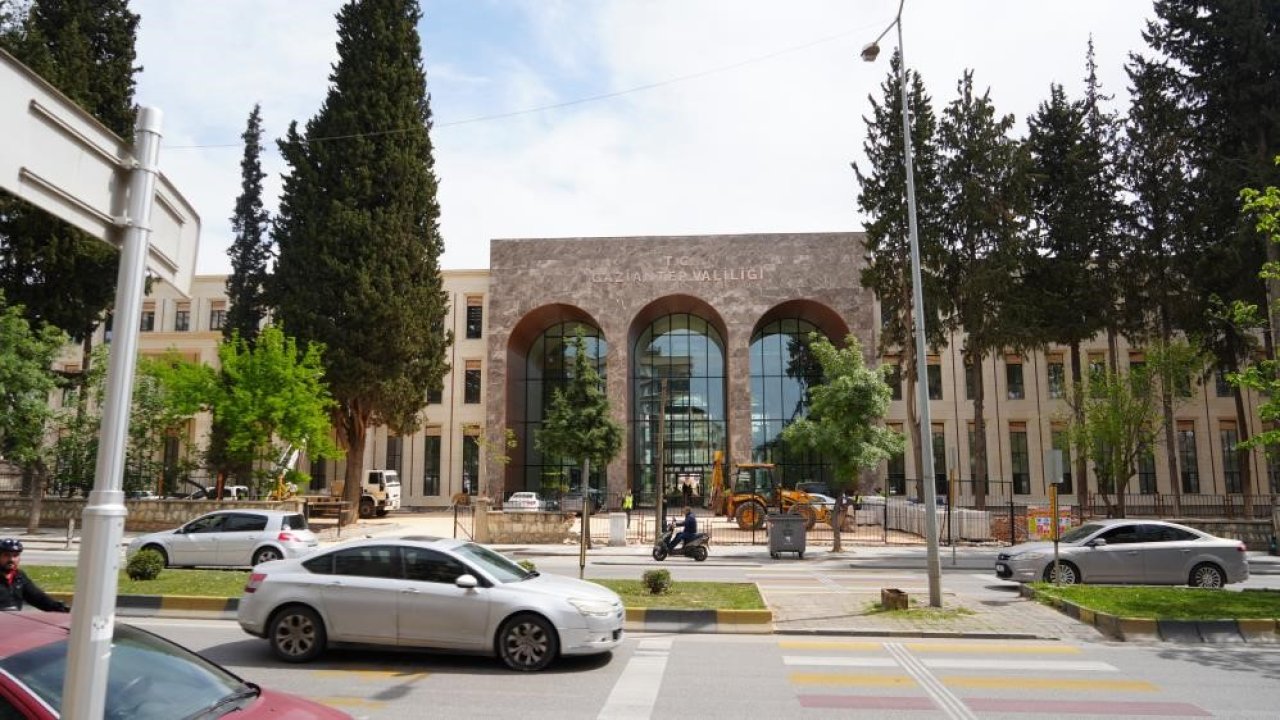 Gaziantep Valiliği’nden okul saatleri için  1 günlük düzenleme