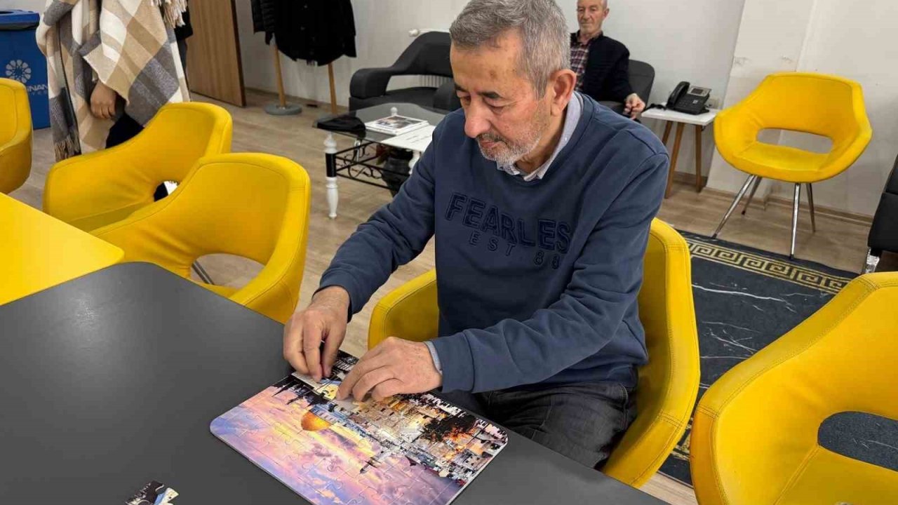 Başkan Büyükkılıç’tan ulu çınarlara vefa dolu ziyaret