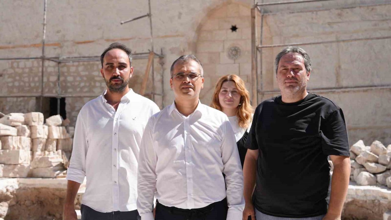 Büyükşehir, 6 şubat depremlerinden etkilenen tarihi Boğazkesen Camii’nin yaralarını sarıyor