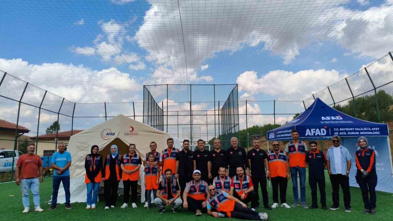 Destek AFAD gönüllüleri Demirözü’nde bir araya geldi