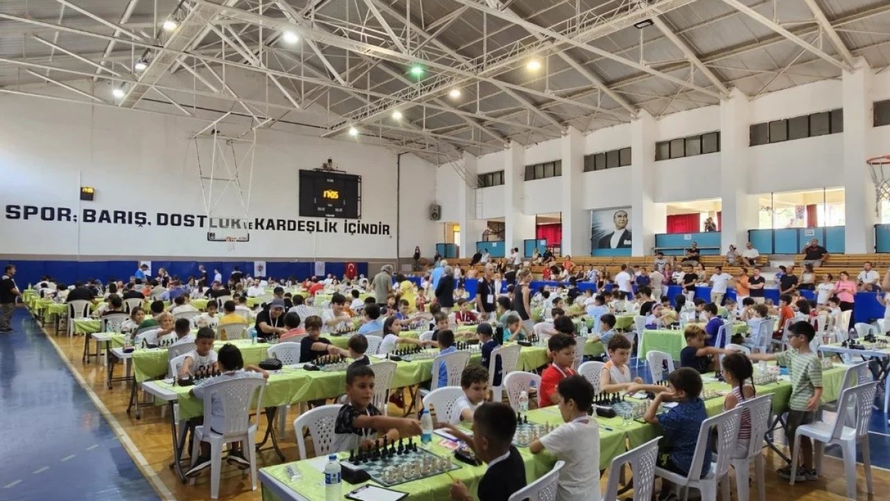 Söke’deki Satranç Turnuvası’na 205 sporcu katıldı