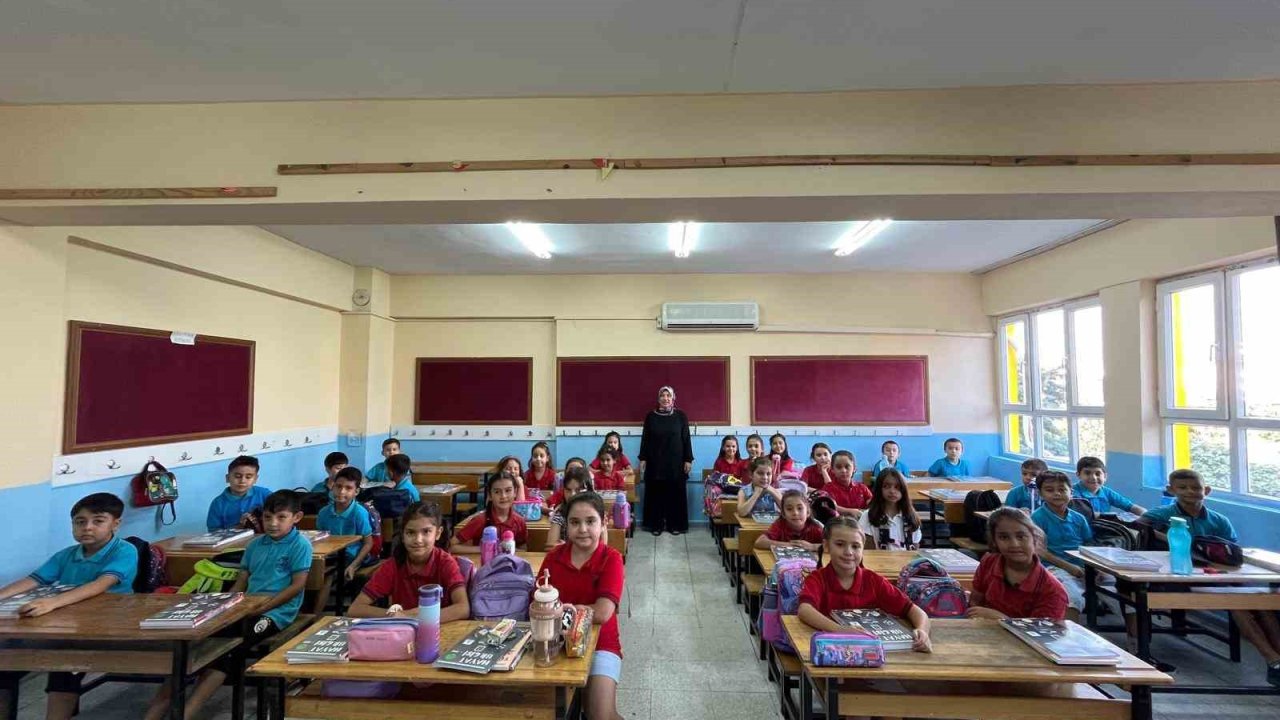 Adana’da 522 bin öğrenci ders başı yaptı