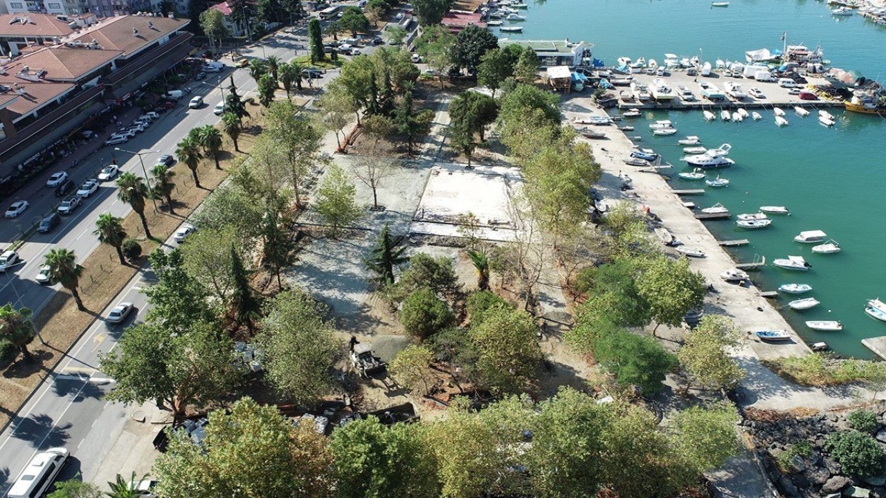 Akçaabat Sahil Parkı’nda ikinci etap çalışmaları devam ediyor