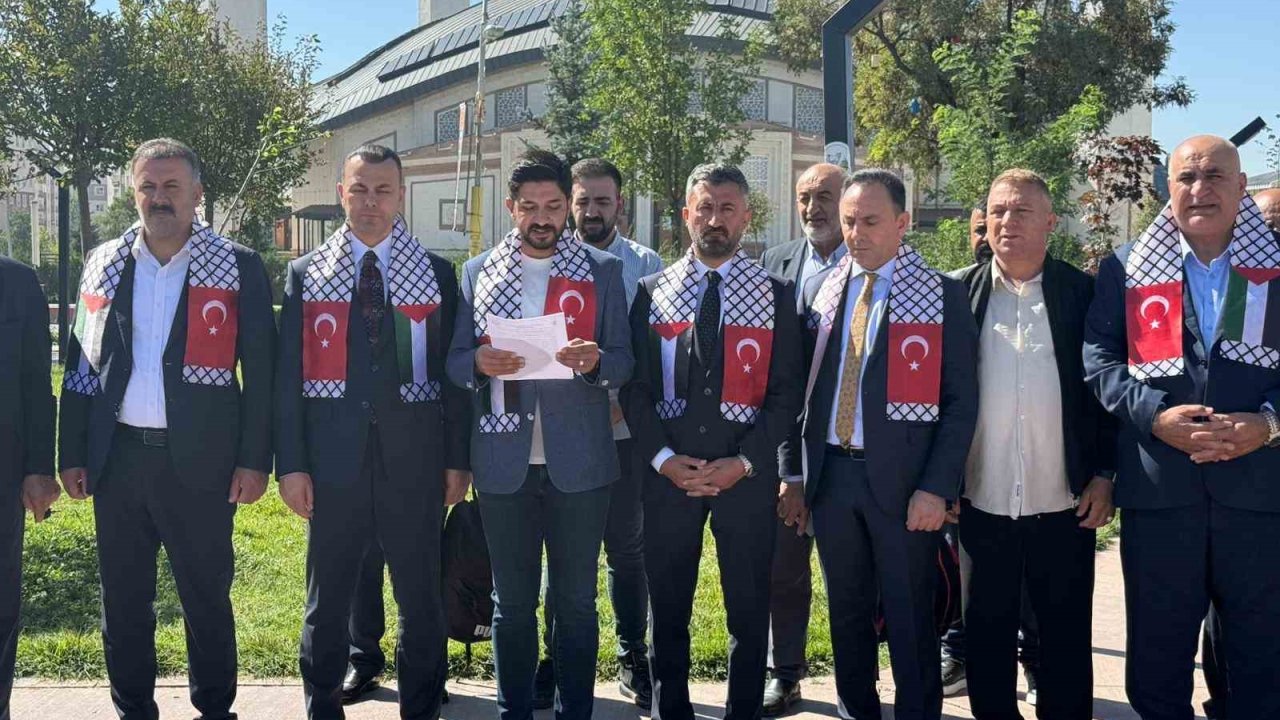 Ağrı’da "Boş Sıralar" etkinliğiyle Gazze’deki çocuklara dikkat çekildi