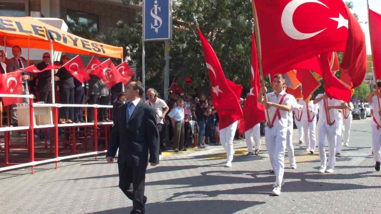 Balıkesir Burhaniye’ de 103. kurtuluş coşkusu