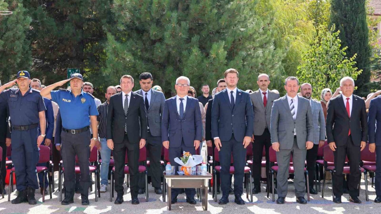 Bilecik’te yeni eğitim ve öğretim yılı törenle başladı