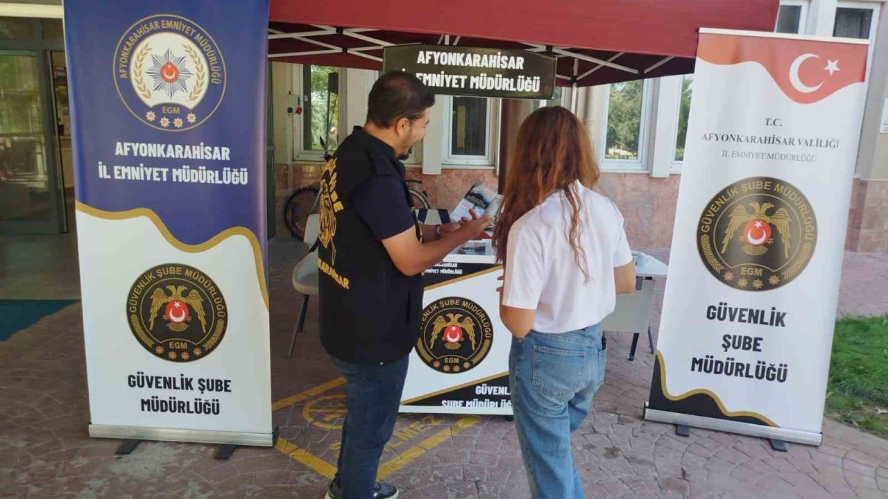 Üniversite öğrencileri ‘terörle mücadele’ konusunda bilgilendirildi